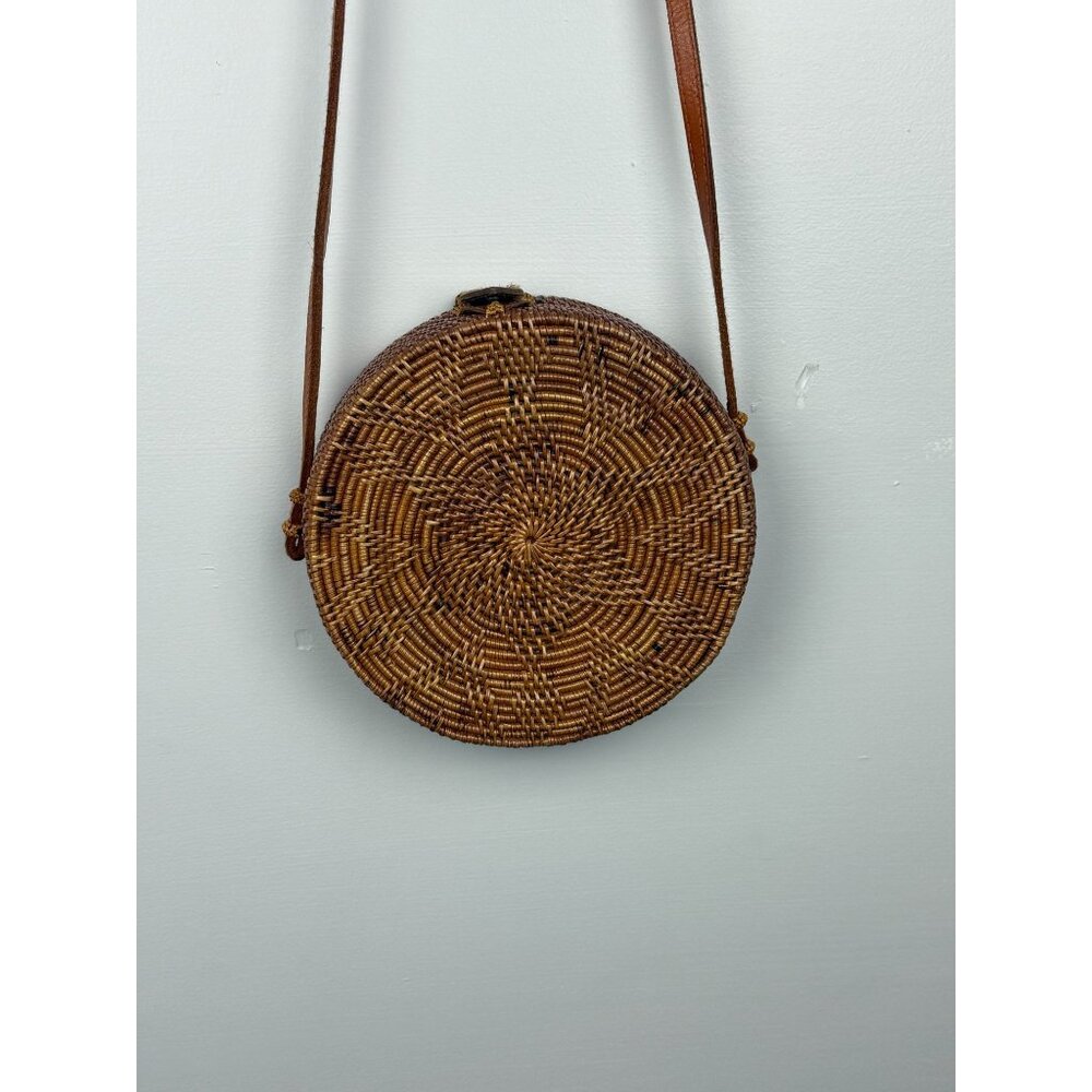 Vintage Handmade Round Boho Wicker Rattan Leather Basket Crossbody Purse - Picture 4 of 7